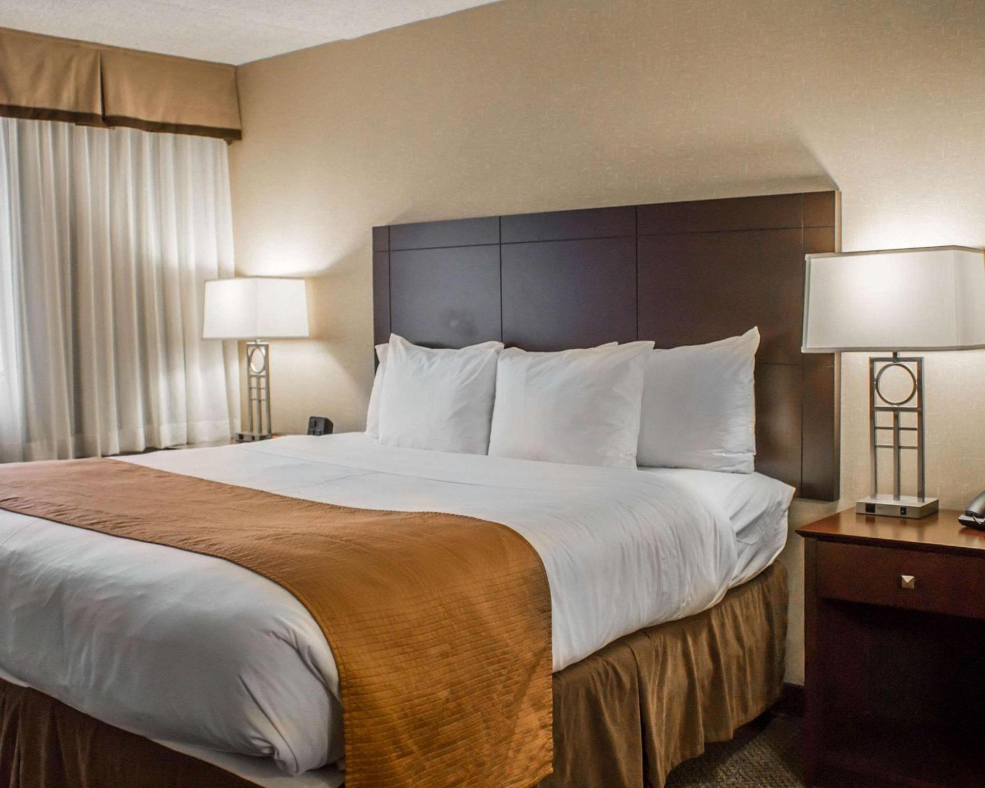 Garner Hotel Wadsworth by IHG photo 14
