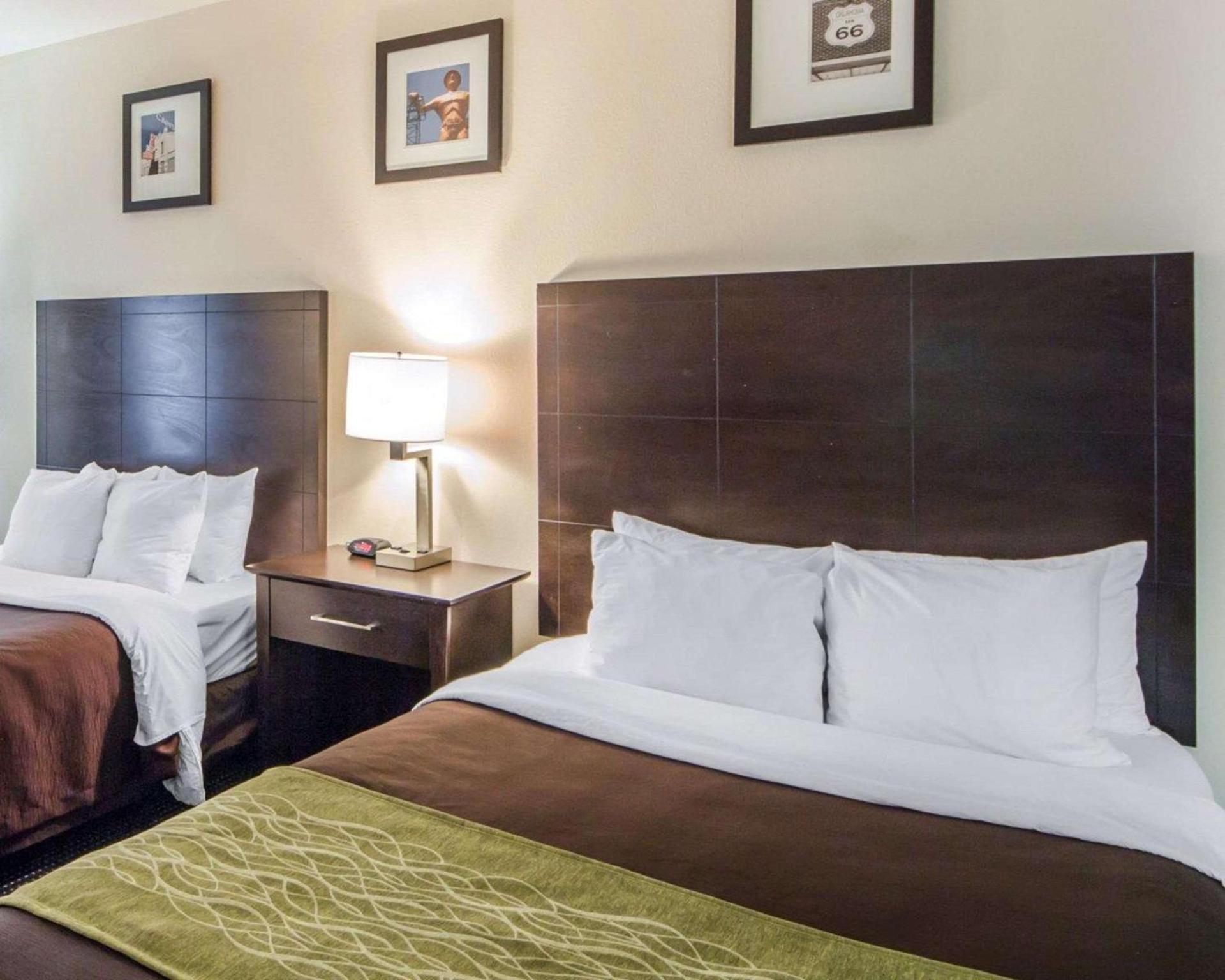 Quality Inn Tulsa-Downtown West photo 8
