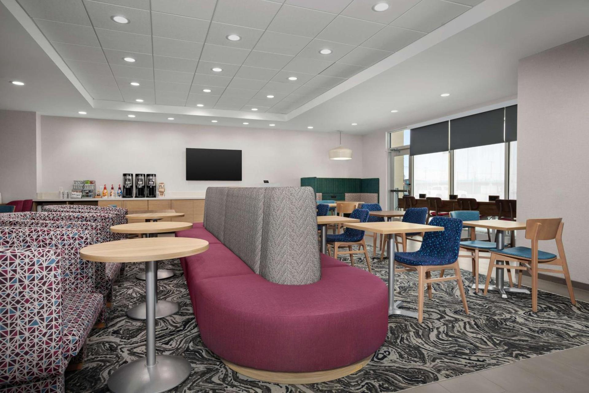 Home2 Suites By Hilton Lubbock University photo 5