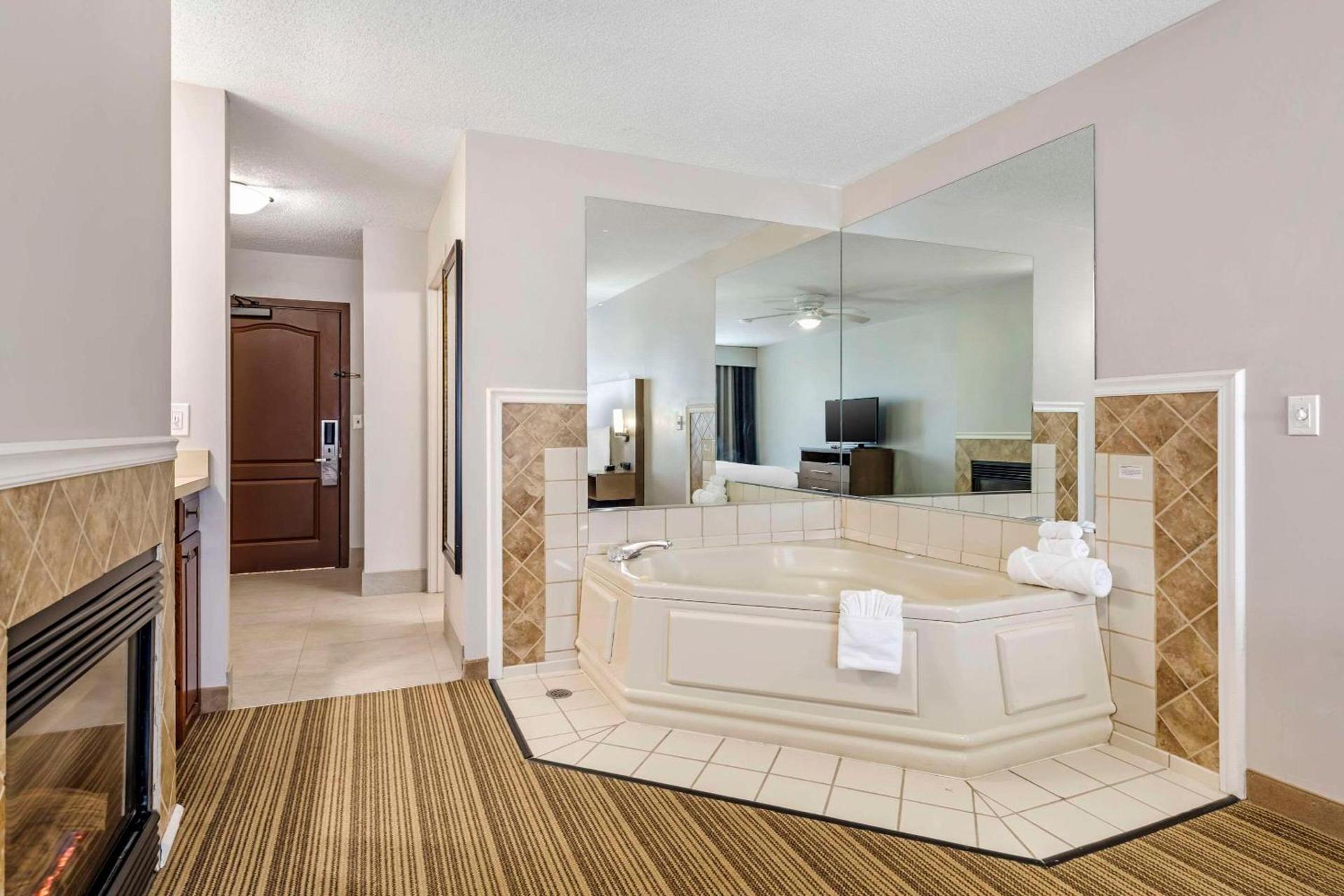 Country Inn & Suites by Radisson, Annapolis, MD photo 21