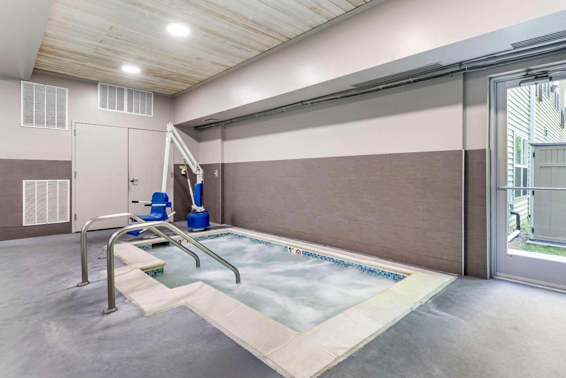 Country Inn & Suites by Radisson, Annapolis, MD photo 27