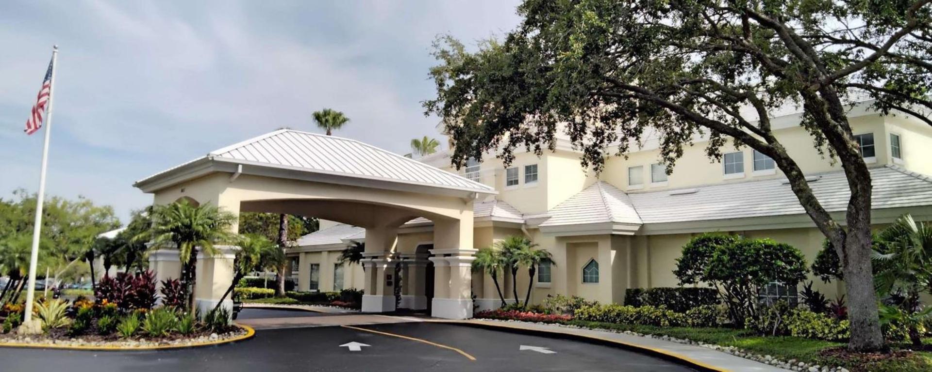 Hilton Vacation Club Cypress Pointe Orlando photo 1