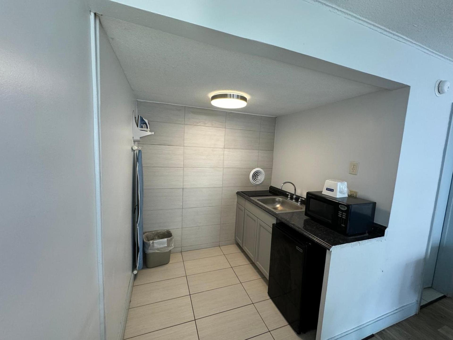 Atlantic Inn photo 13