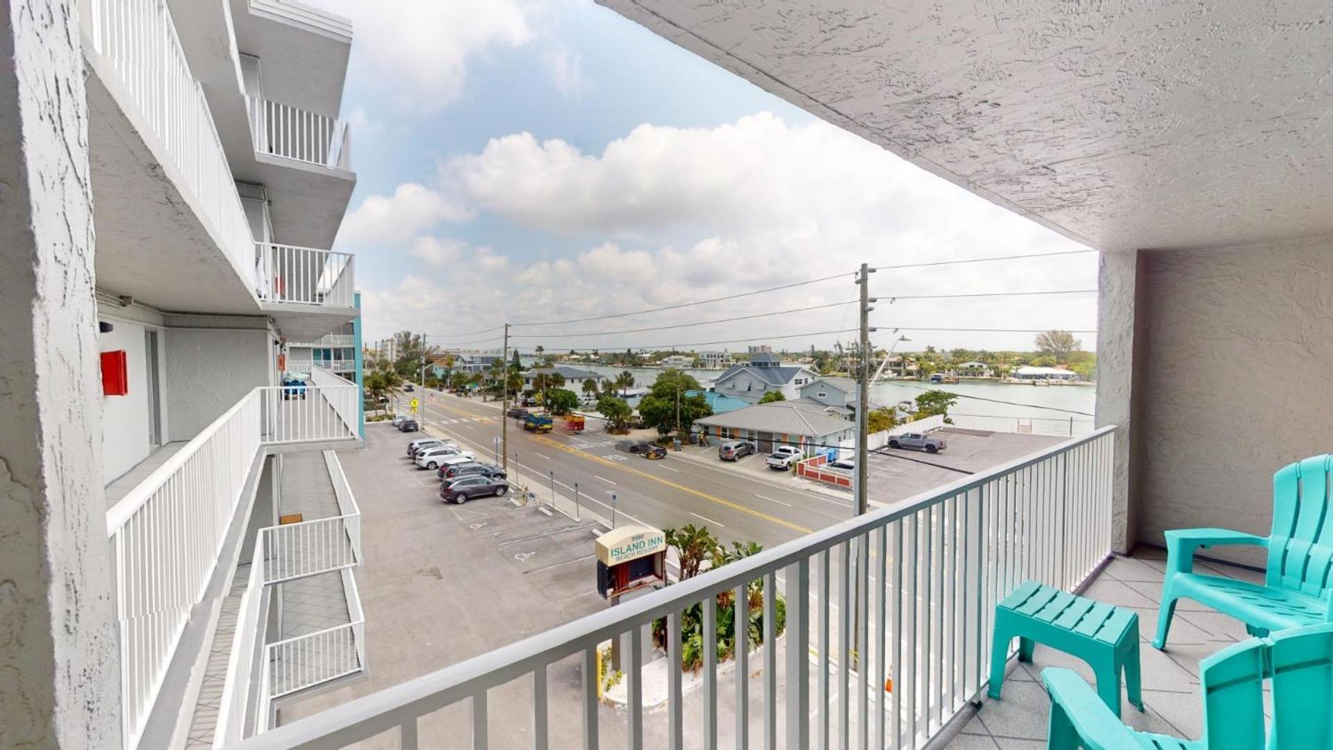 Island Inn Beach Resort photo 74