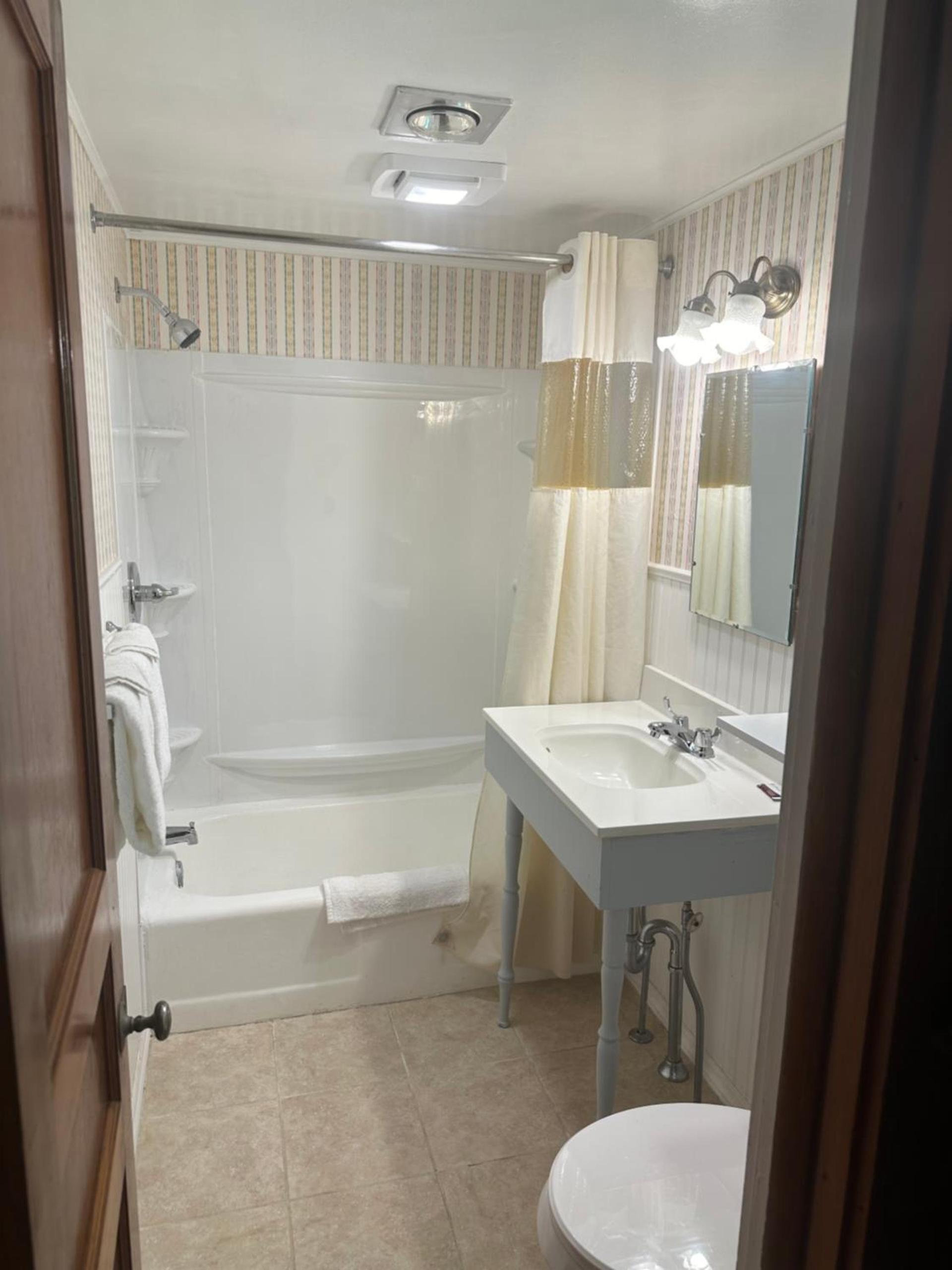 Starlight Inn photo 6