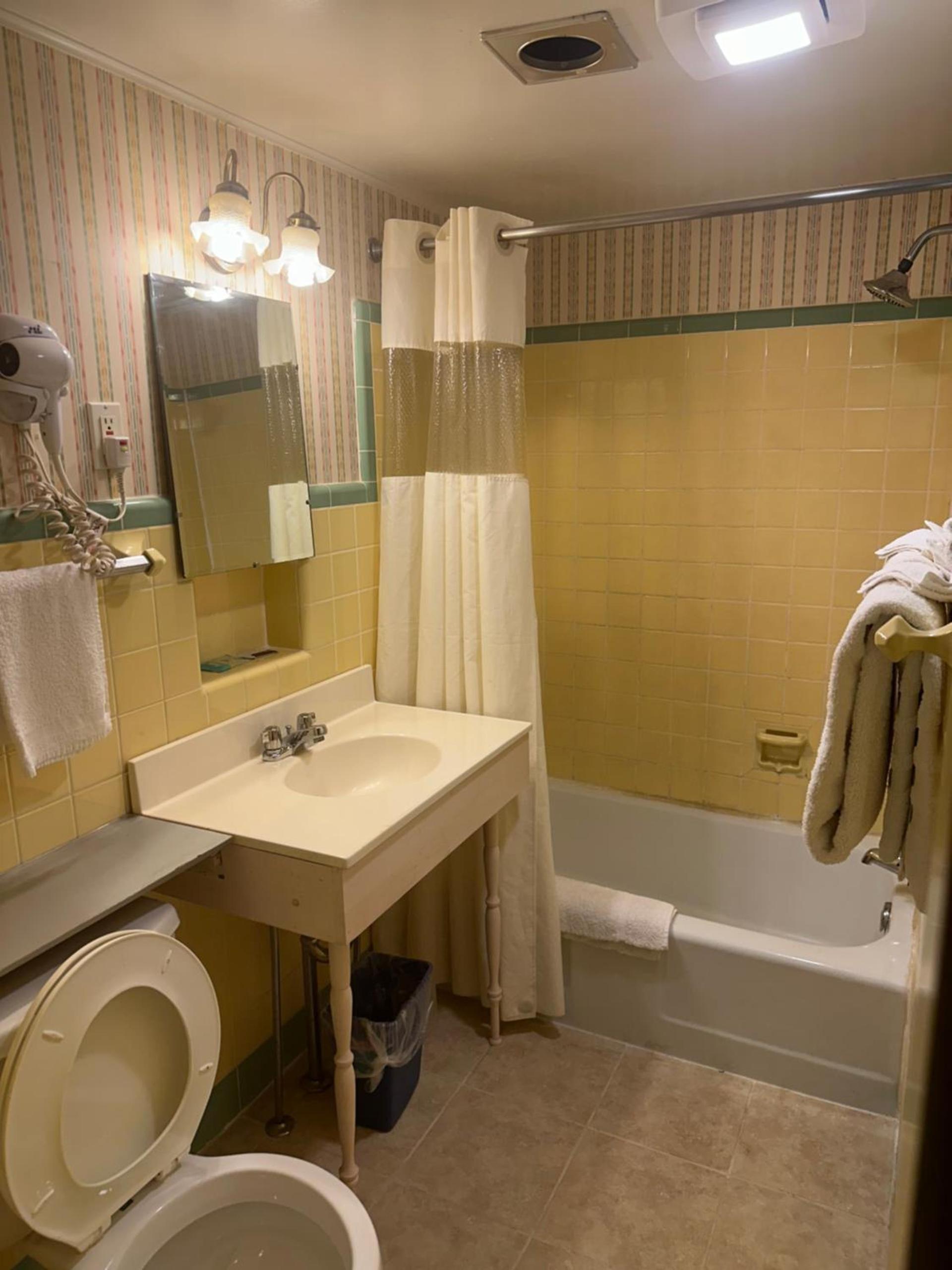 Starlight Inn photo 15