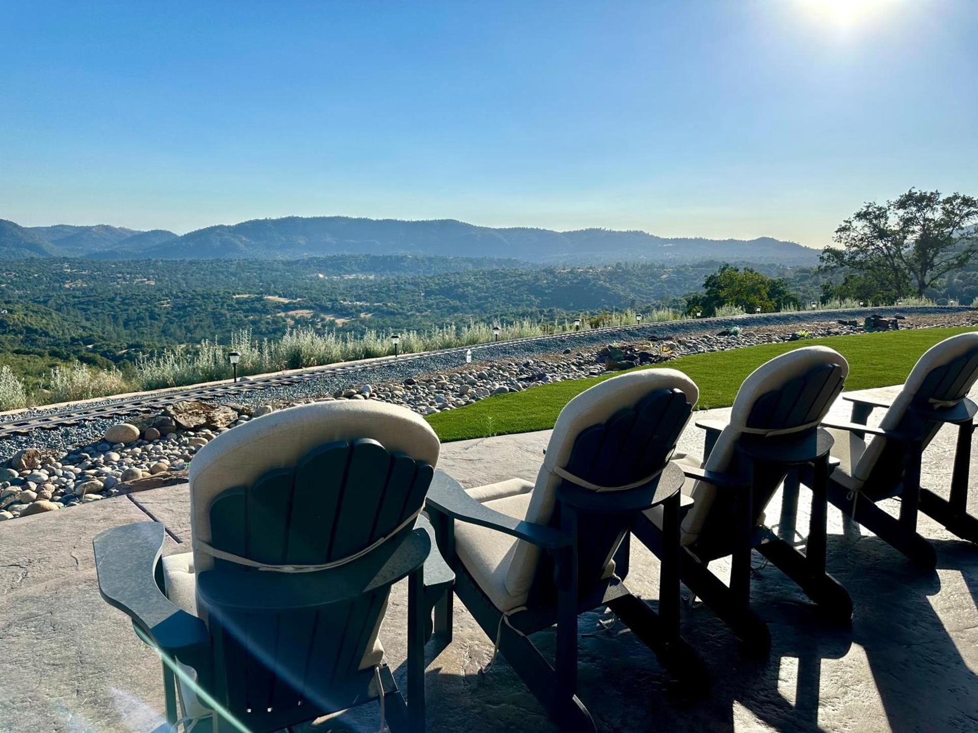 Enchanted Property near Yosemite, View, Game Room photo 24