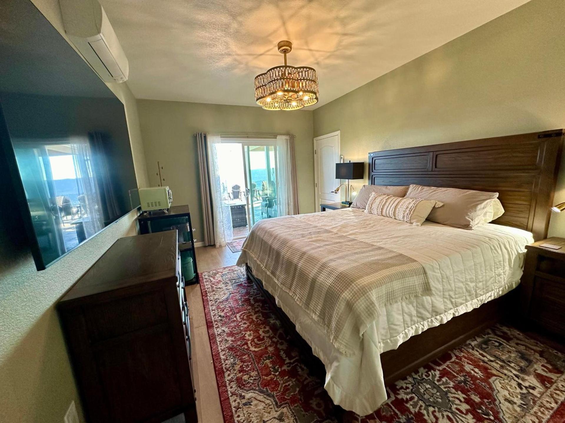 Enchanted Property near Yosemite, View, Game Room photo 22
