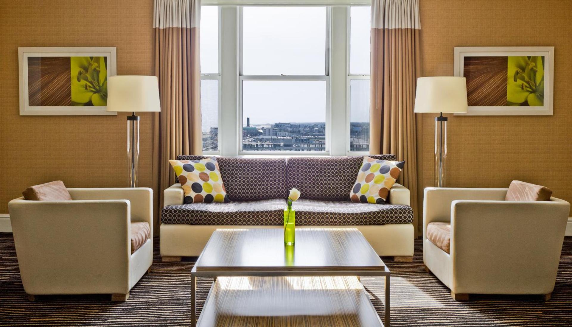Berkeley Oceanfront Hotel photo 12