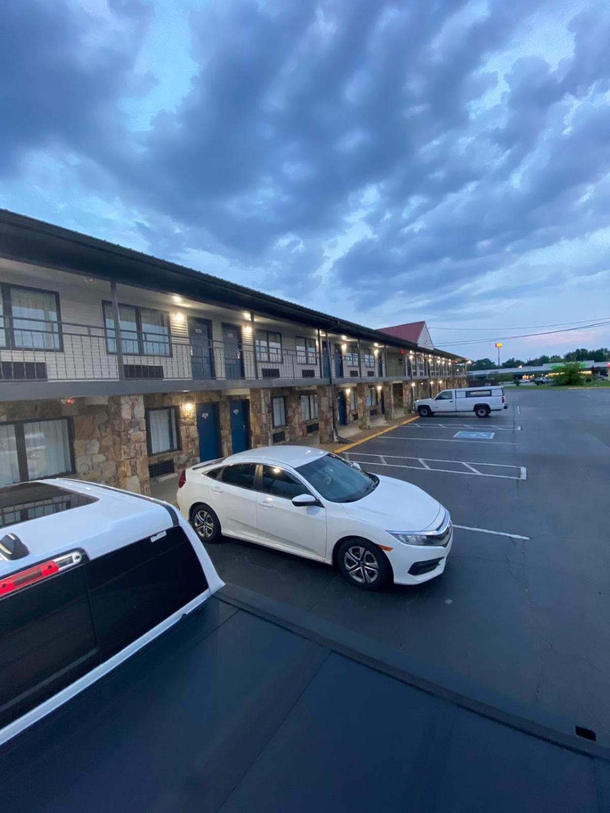 Motel 6 Manchester TN photo 11