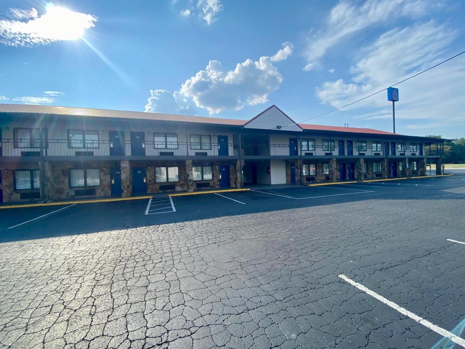 Motel 6 Manchester TN photo 33