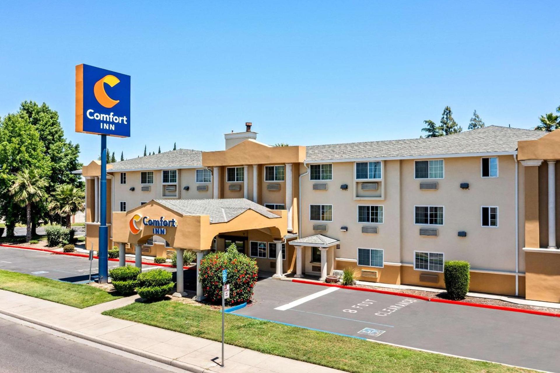 Comfort Inn Modesto photo 2