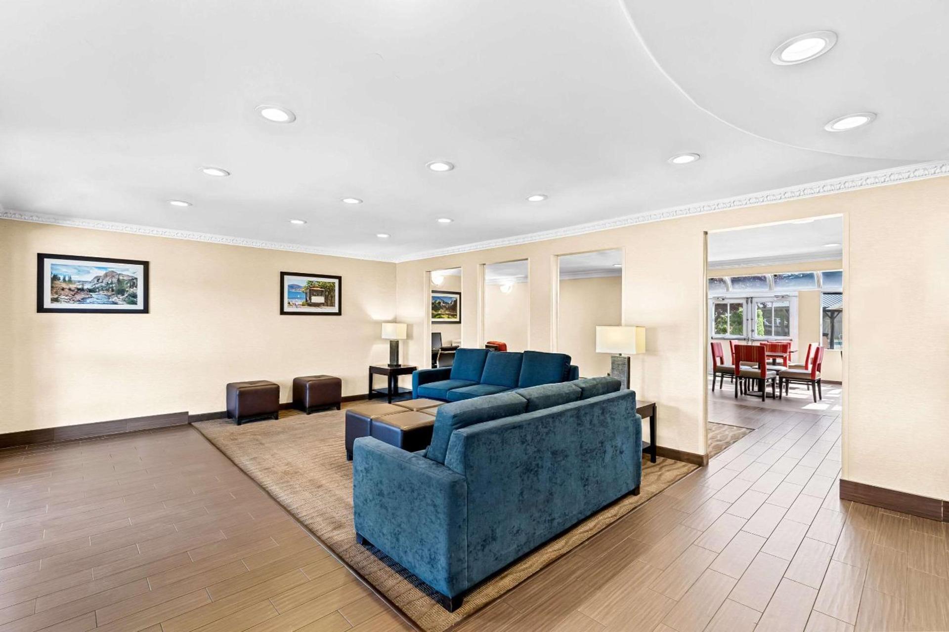 Comfort Inn Modesto photo 5