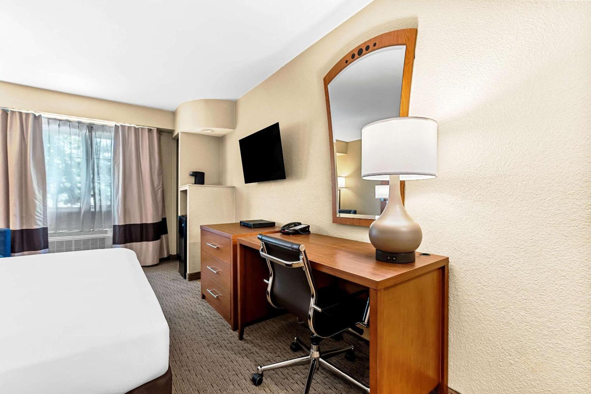 Comfort Inn Modesto photo 13