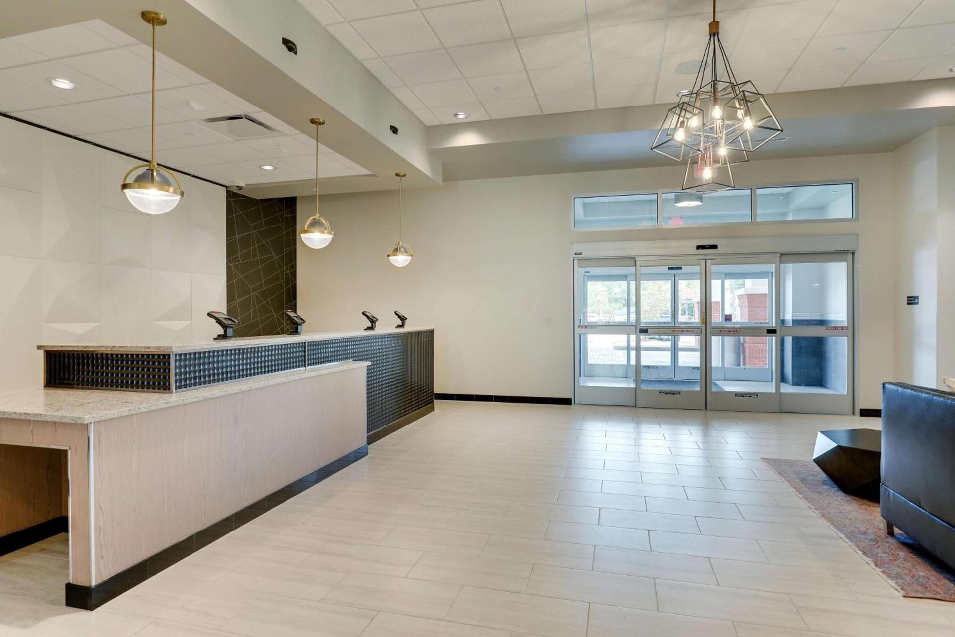 Drury Plaza Hotel Savannah Pooler photo 4