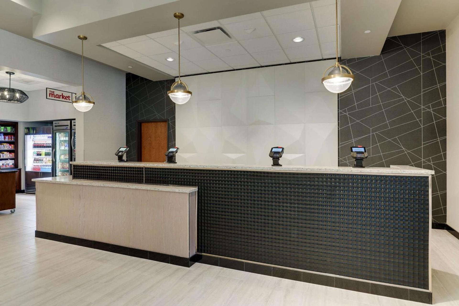 Drury Plaza Hotel Savannah Pooler photo 10