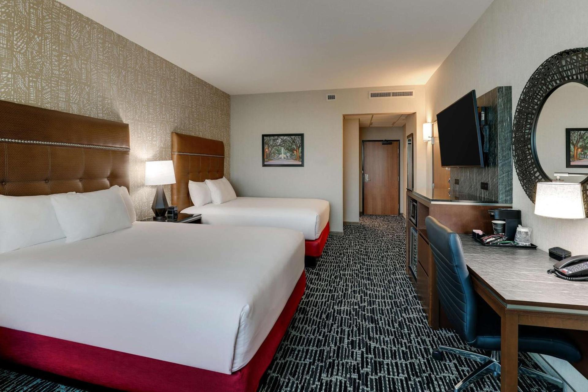 Drury Plaza Hotel Savannah Pooler photo 18