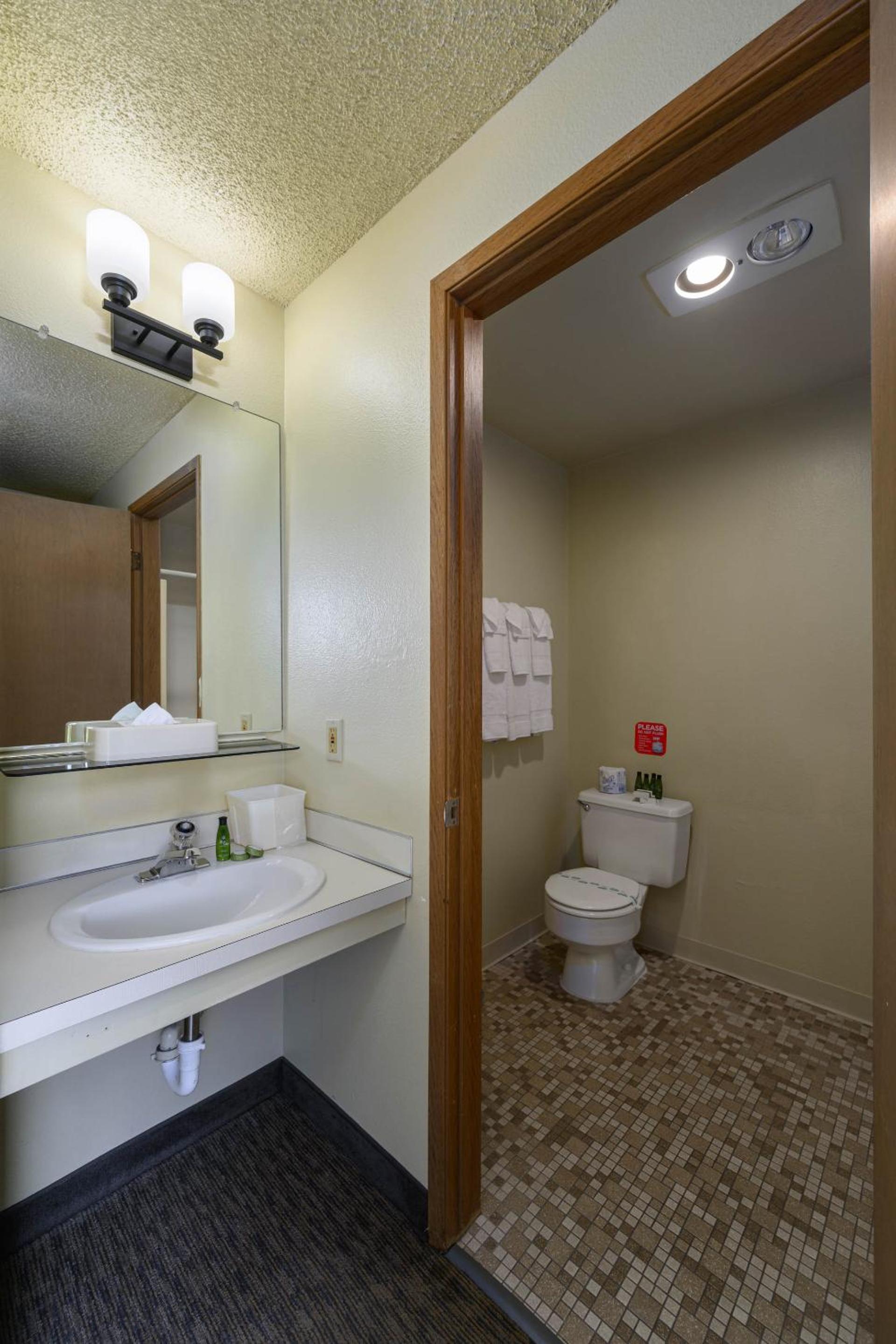 Cocusa Motel photo 70