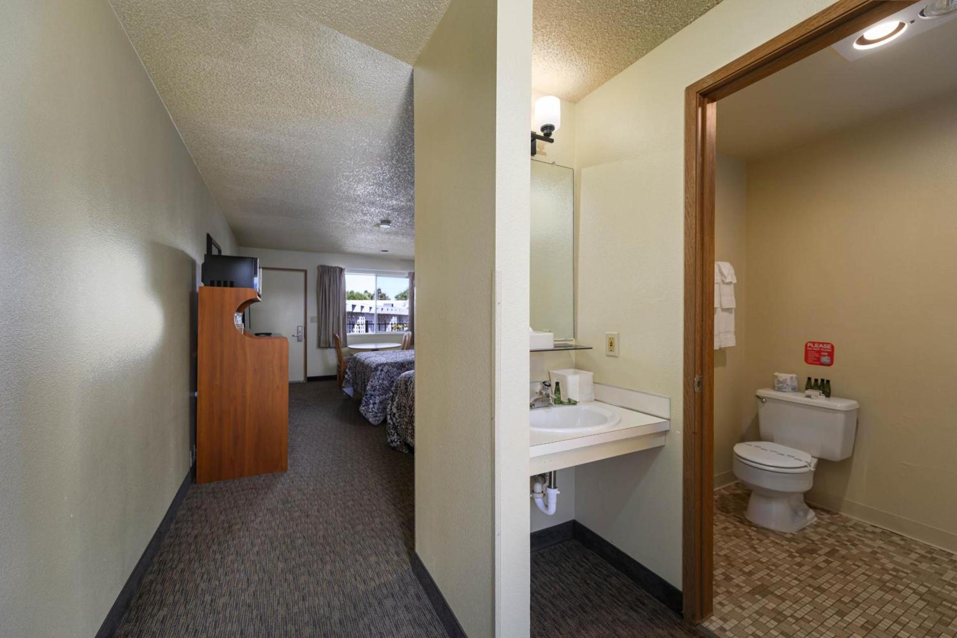 Cocusa Motel photo 68