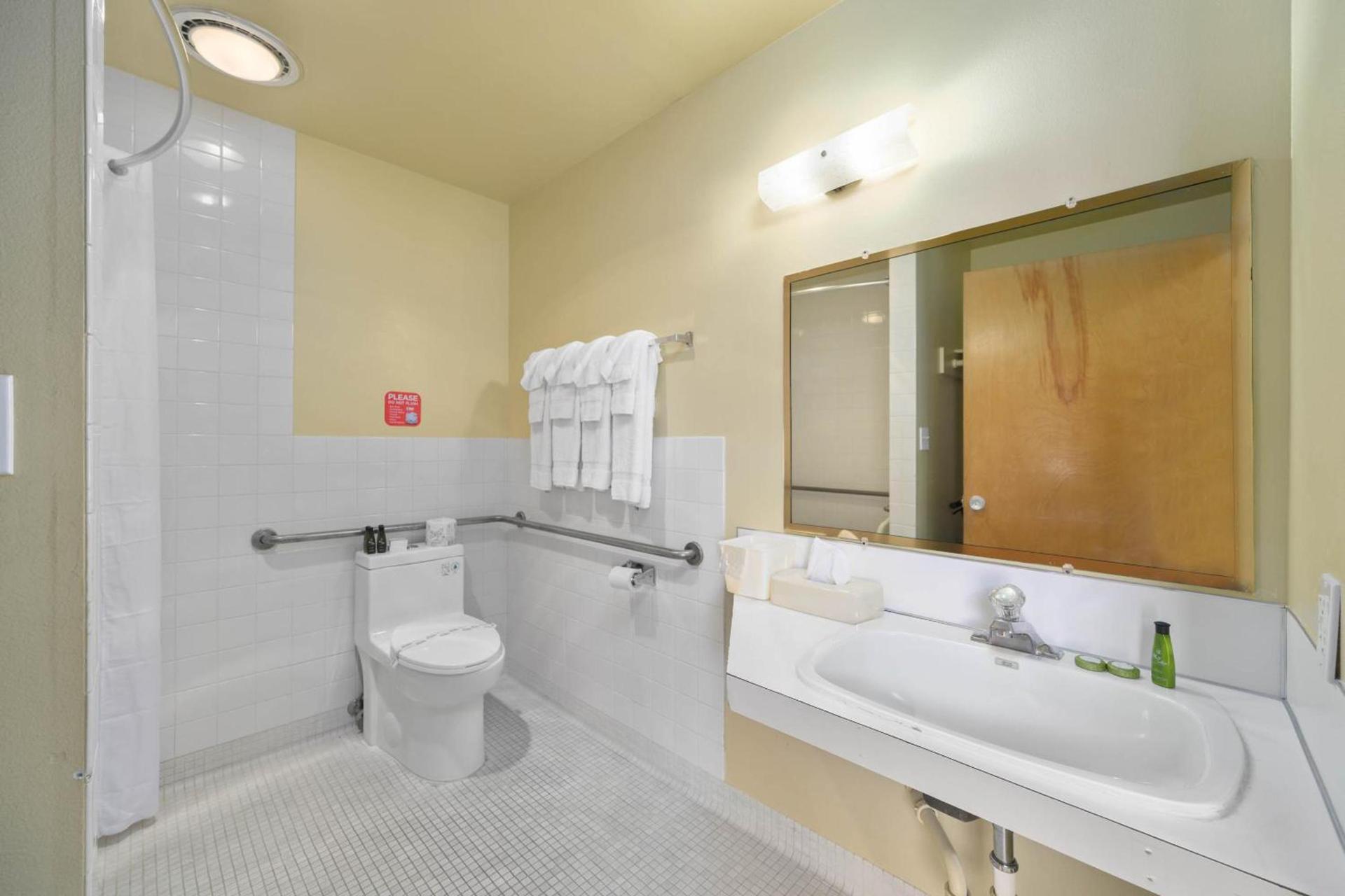 Cocusa Motel photo 96