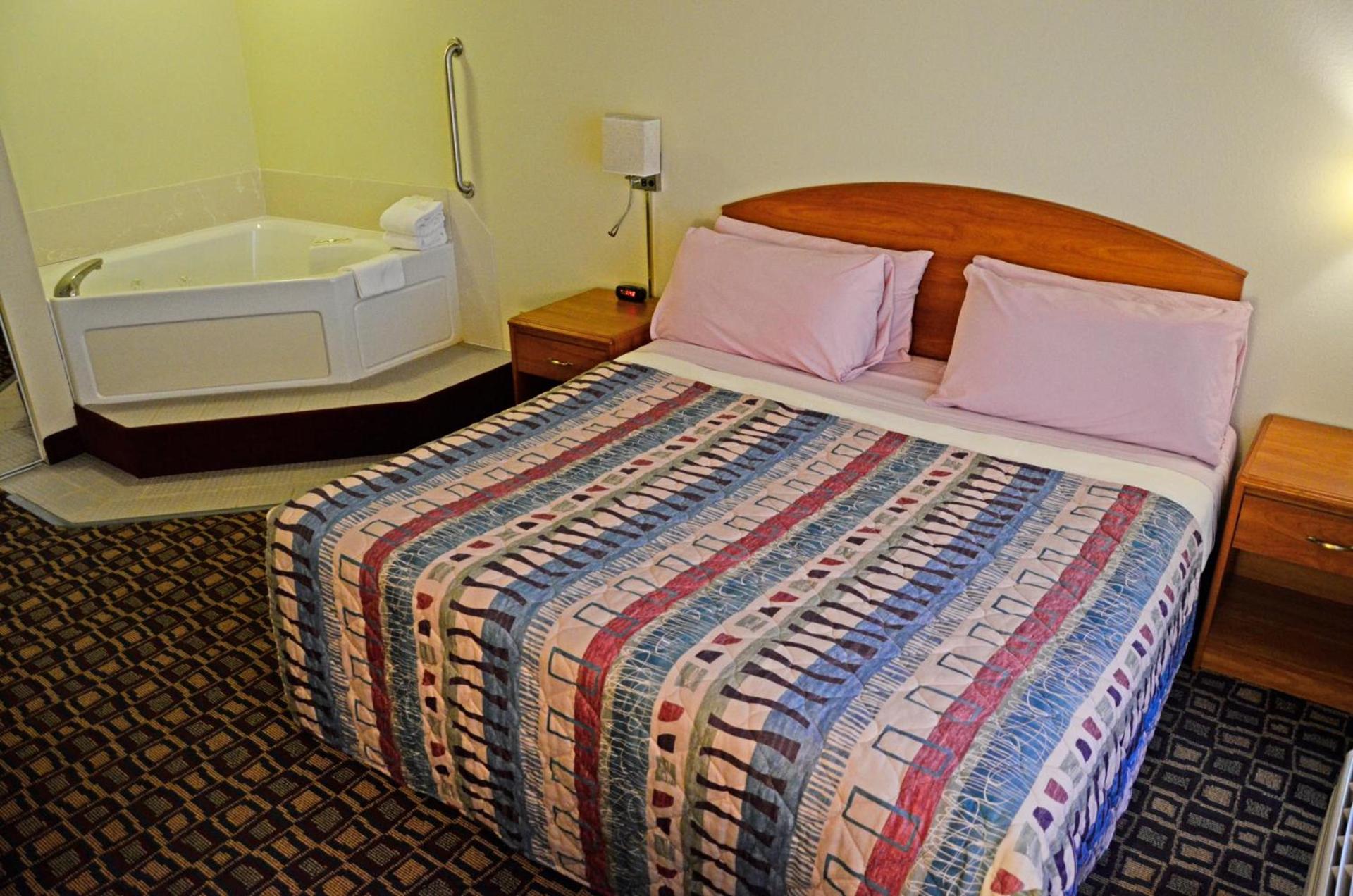 Budget Host Inn photo 9