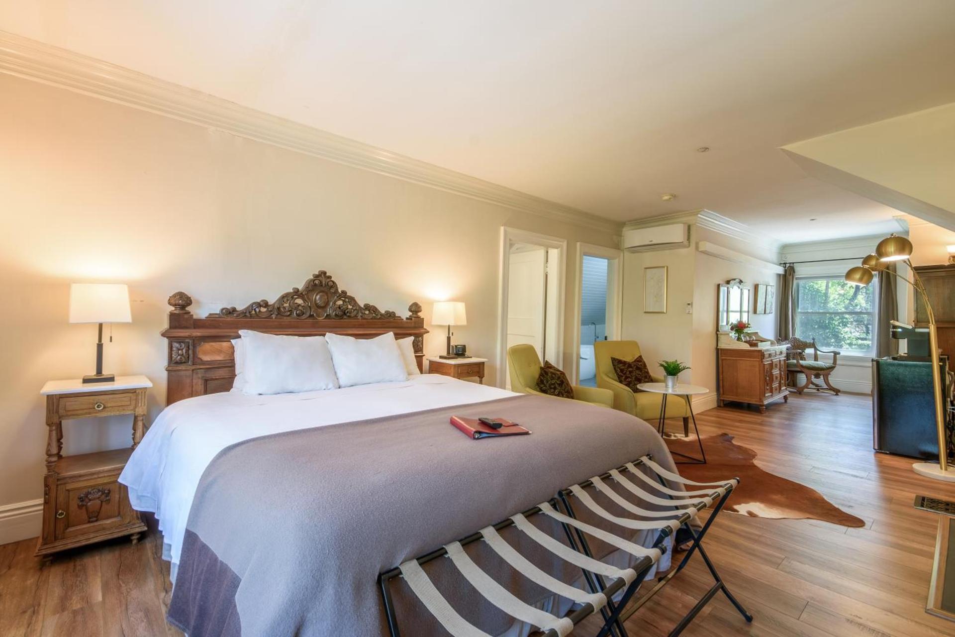 Cedar Gables Inn photo 59