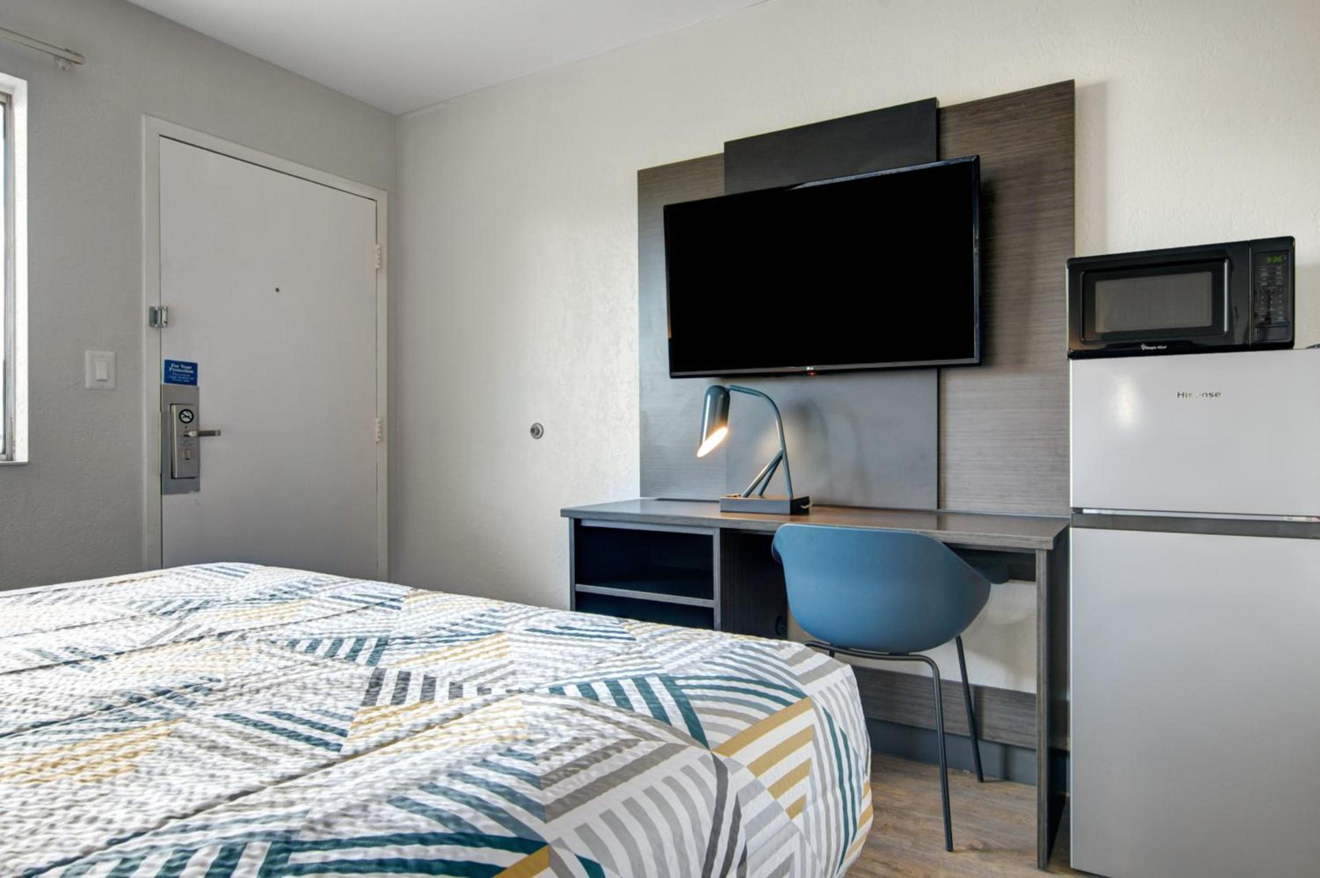 Motel 6-Venice, FL photo 31