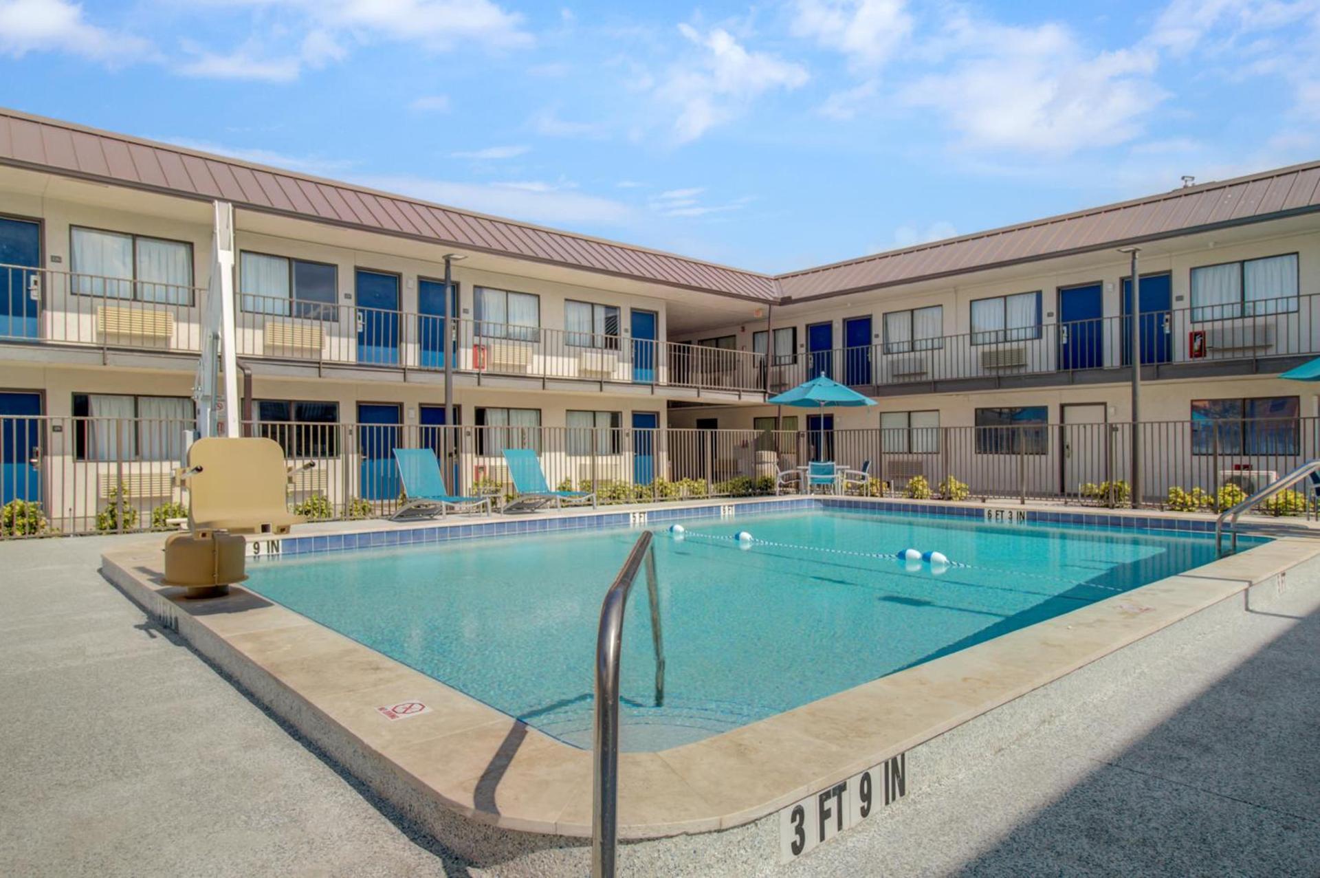 Motel 6-Venice, FL photo 53