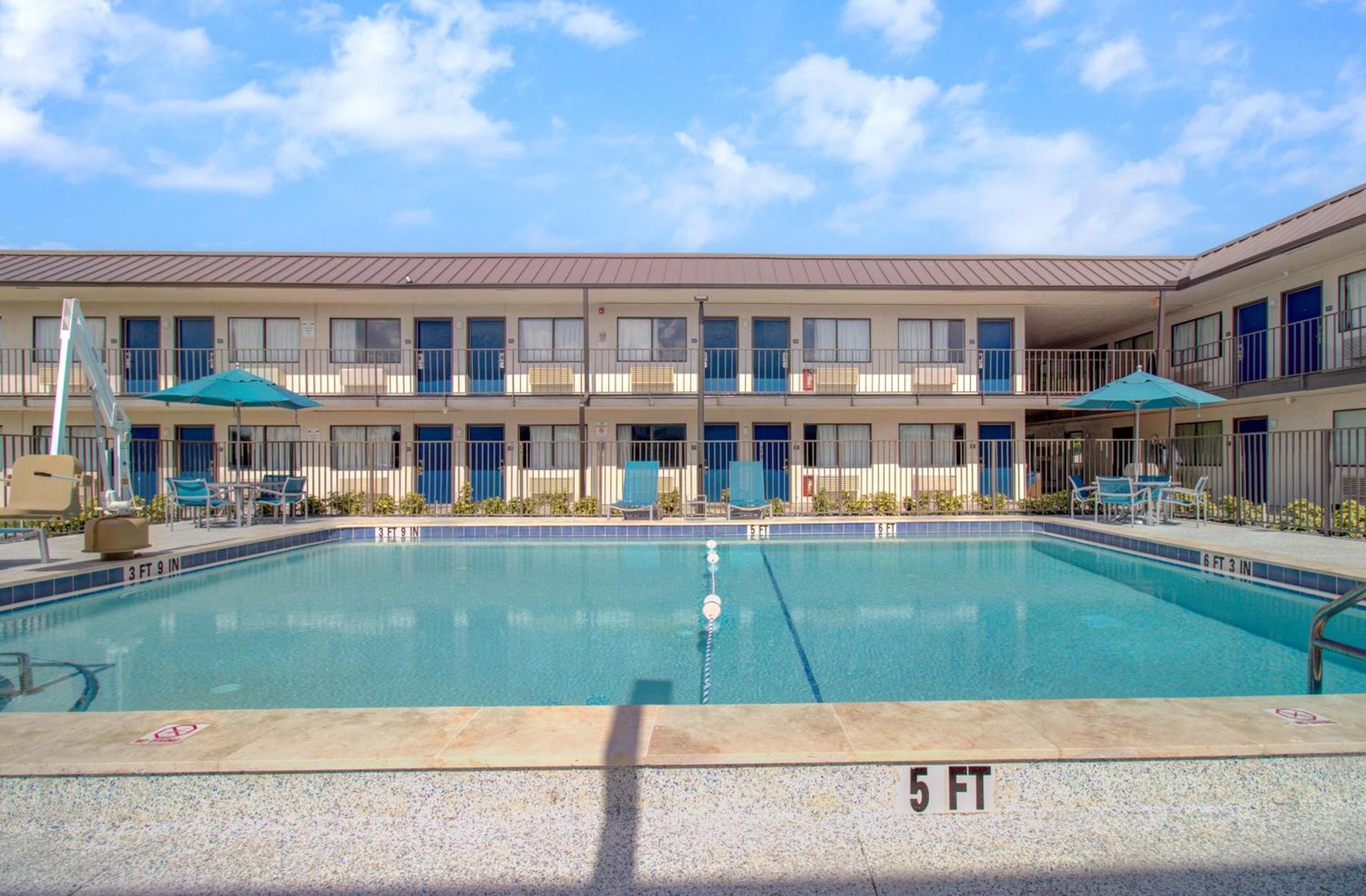 Motel 6-Venice, FL photo 51