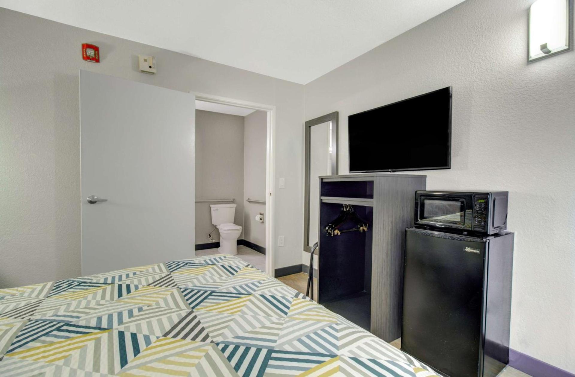 Motel 6-Venice, FL photo 20