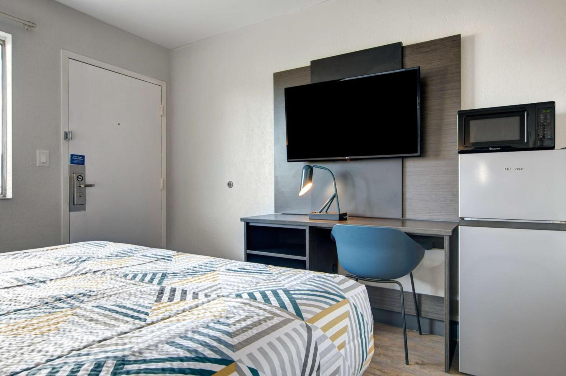 Motel 6-Venice, FL photo 23