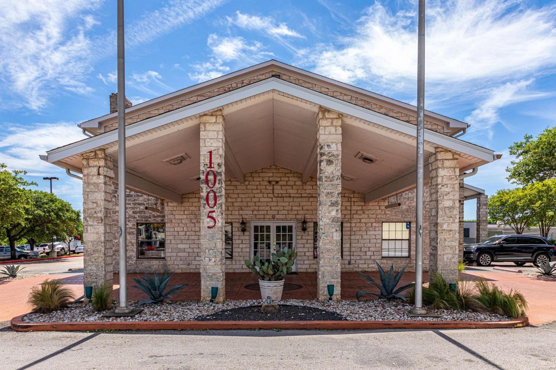 Motel 6-Georgetown, TX photo 3