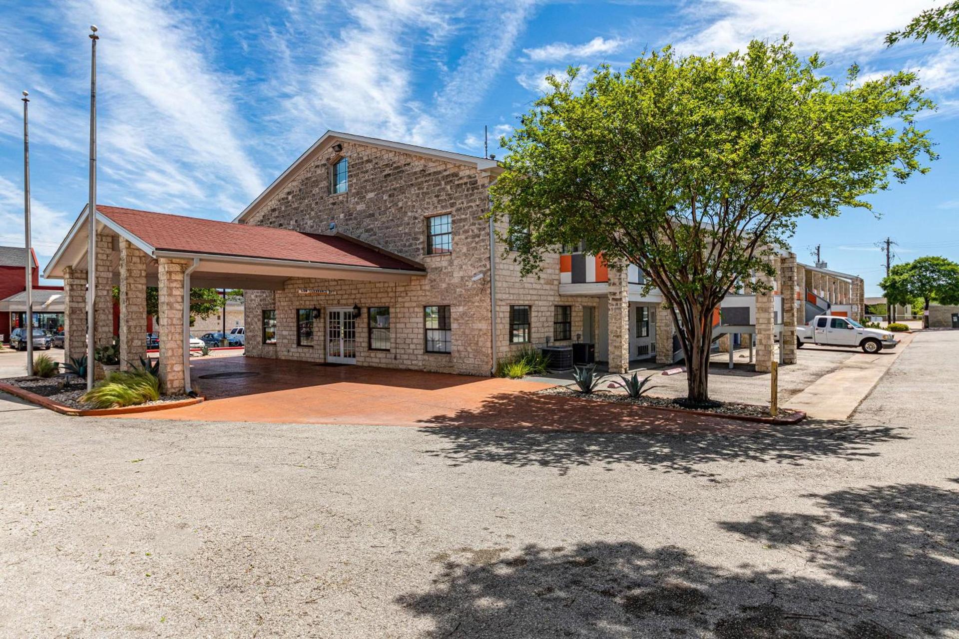 Motel 6-Georgetown, TX photo 6