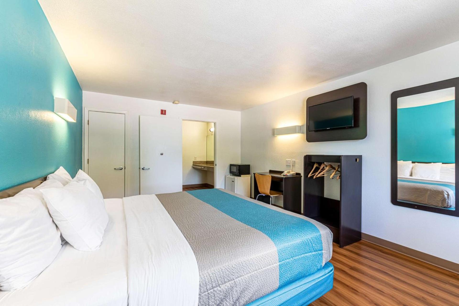 Motel 6-Georgetown, TX photo 15