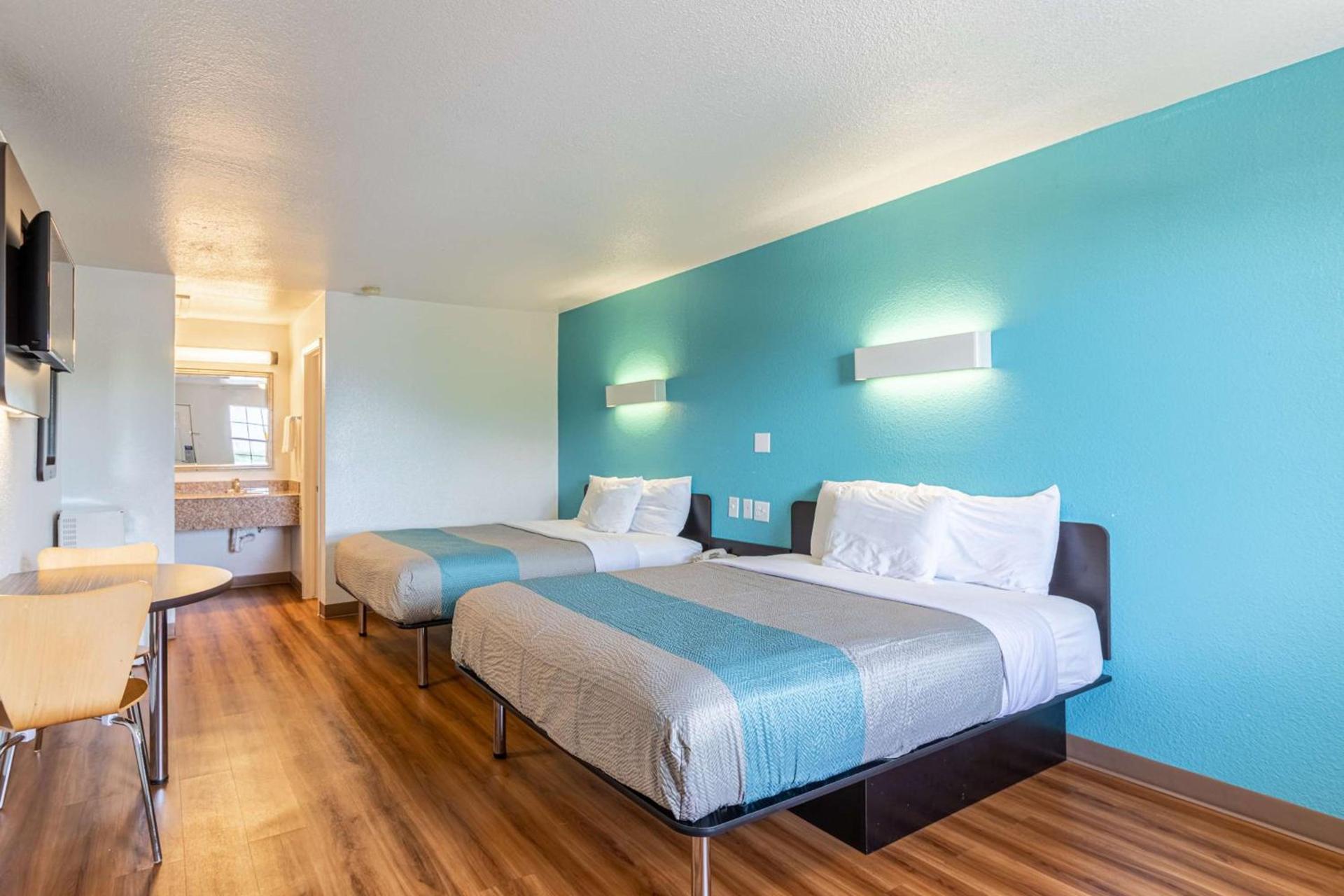 Motel 6-Georgetown, TX photo 18