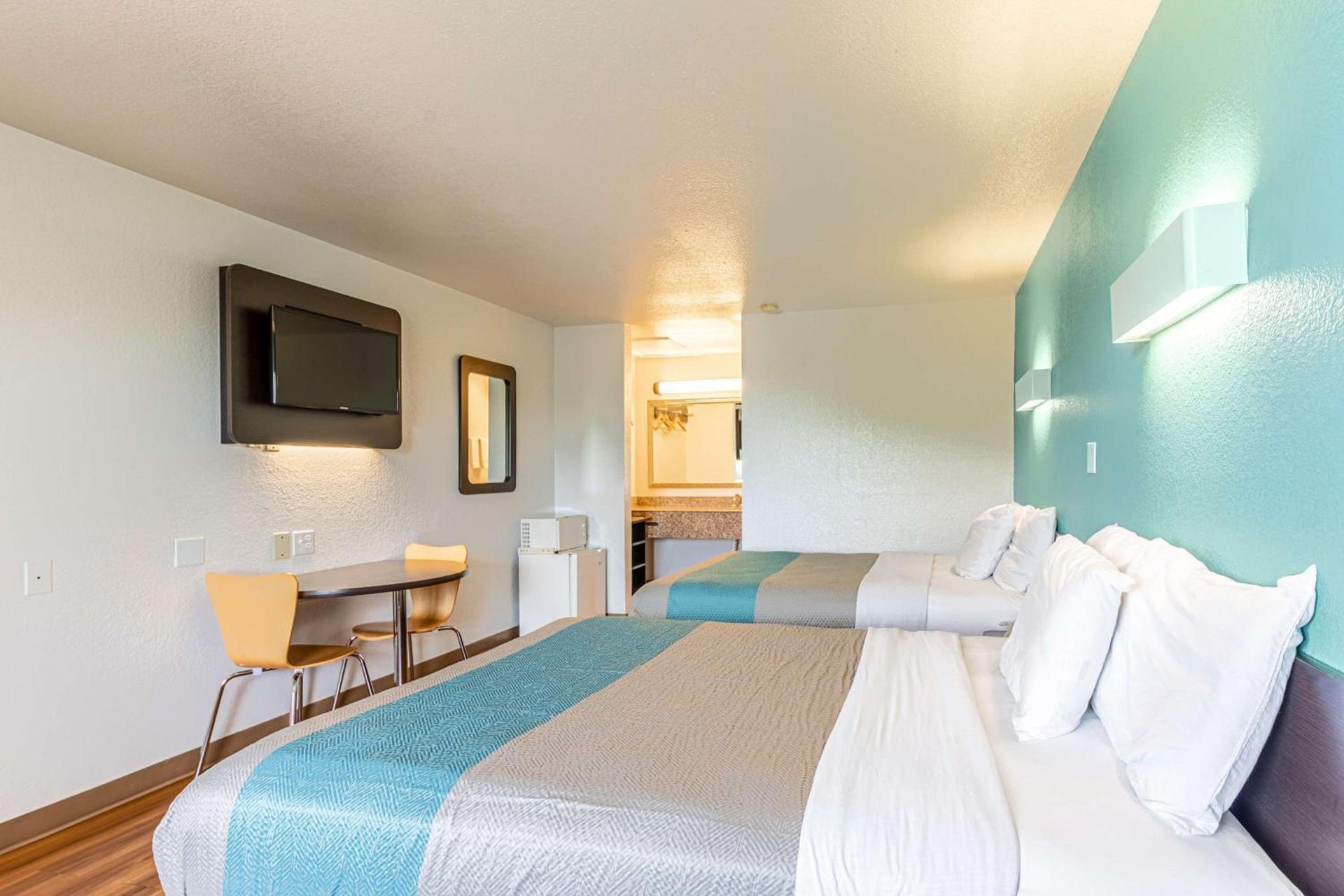 Motel 6-Georgetown, TX photo 19