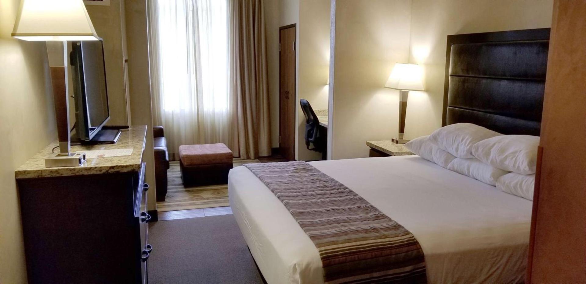 Drury Plaza Hotel in Santa Fe photo 21
