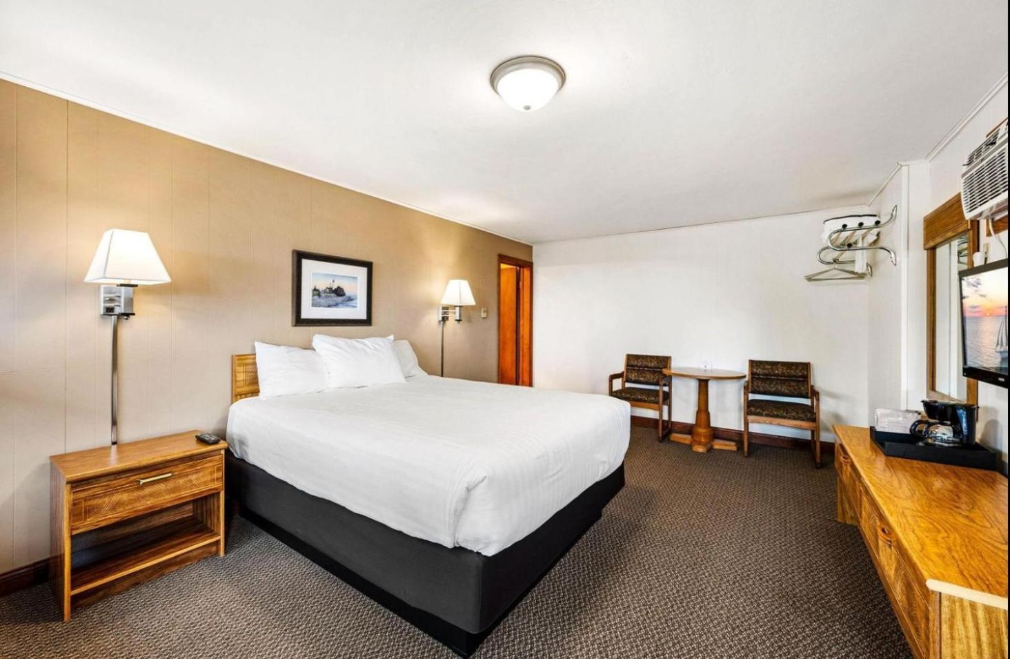 DownTown Inn photo 28