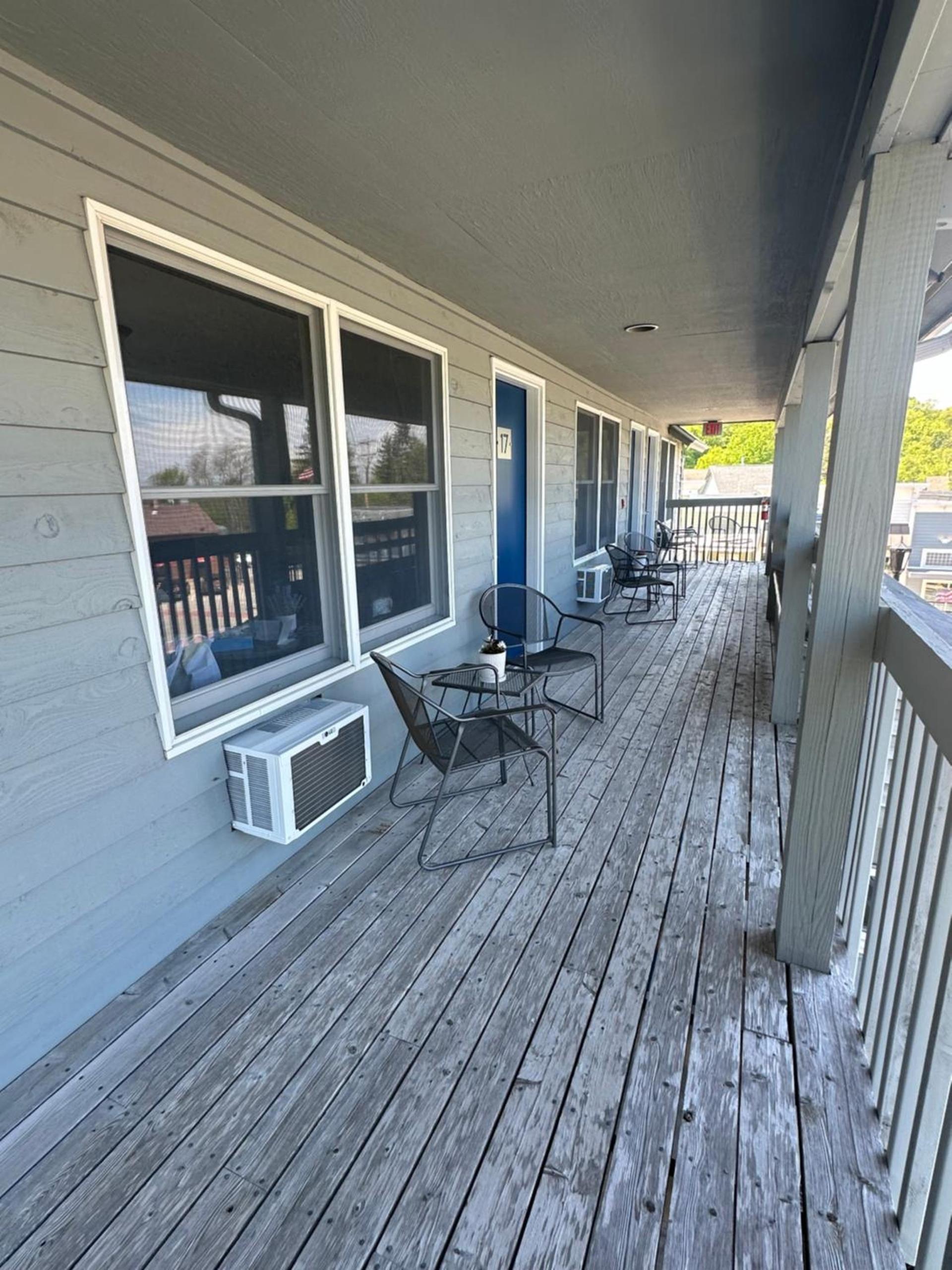 DownTown Inn photo 17