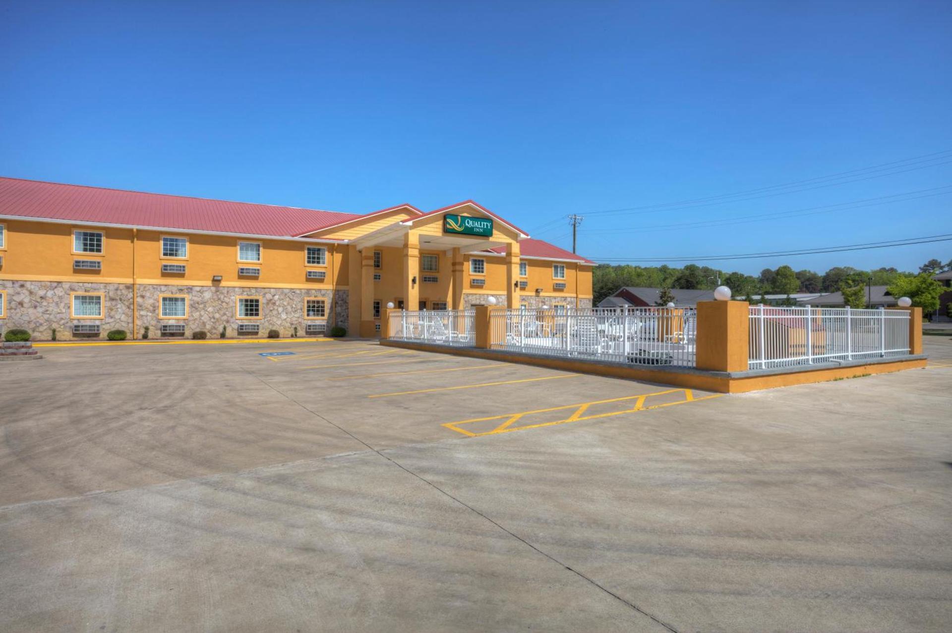 Quality Inn Fort Payne photo 40