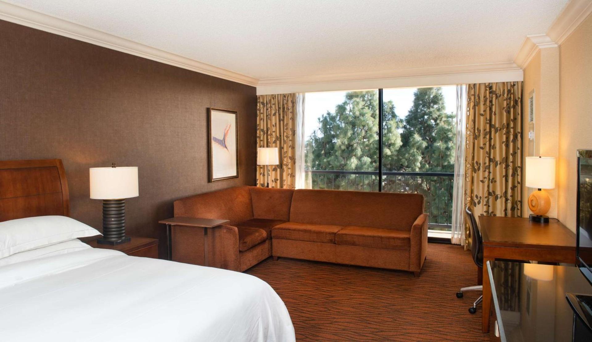 Hilton Orange County/Costa Mesa photo 54