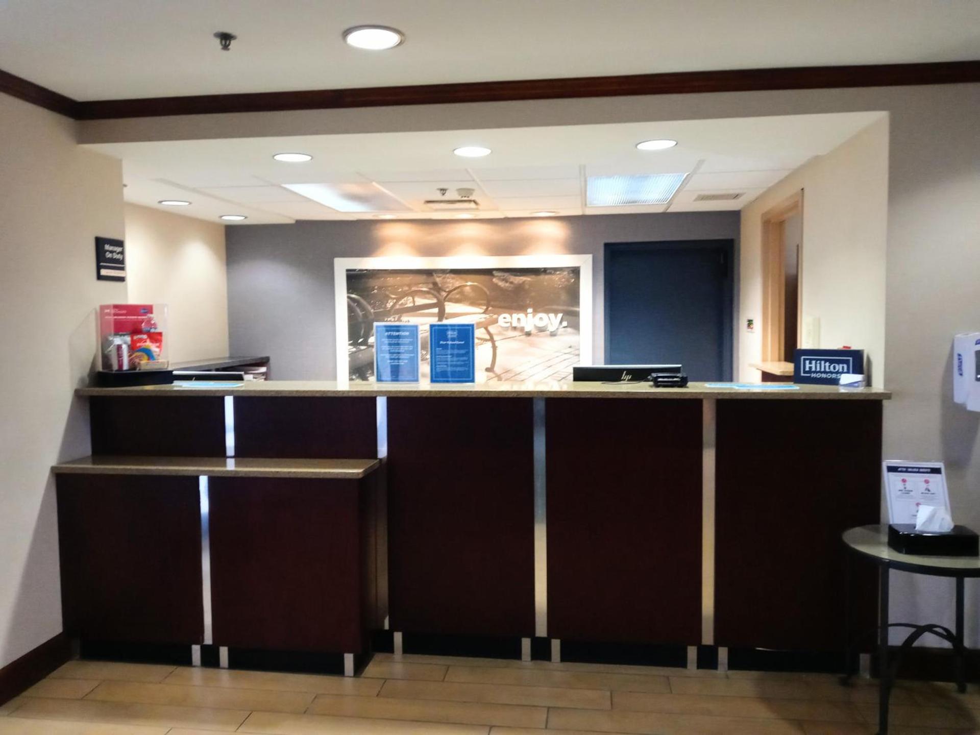 Hampton Inn & Suites Kokomo photo 39