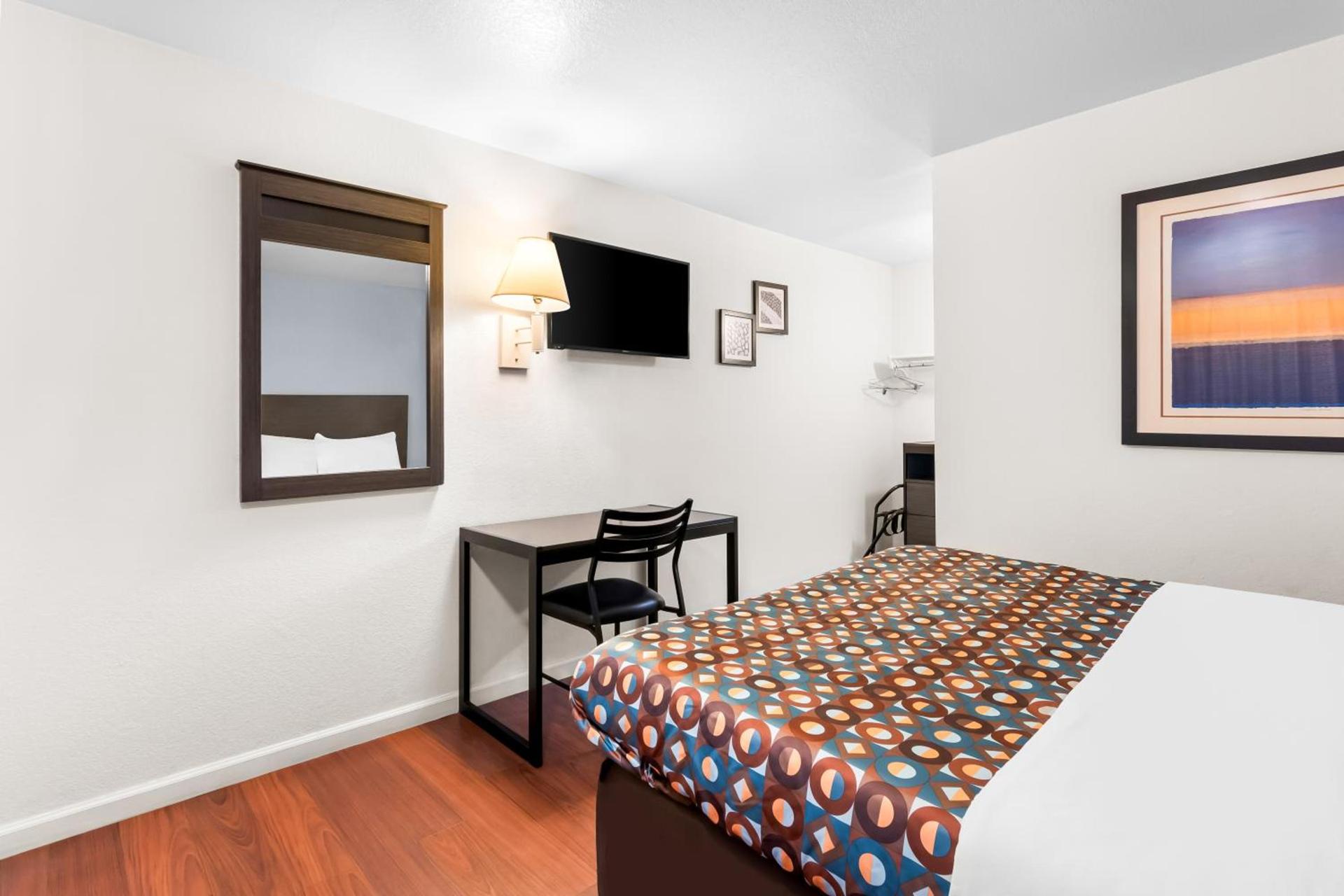 Americas Best Value Inn Stillwater photo 6
