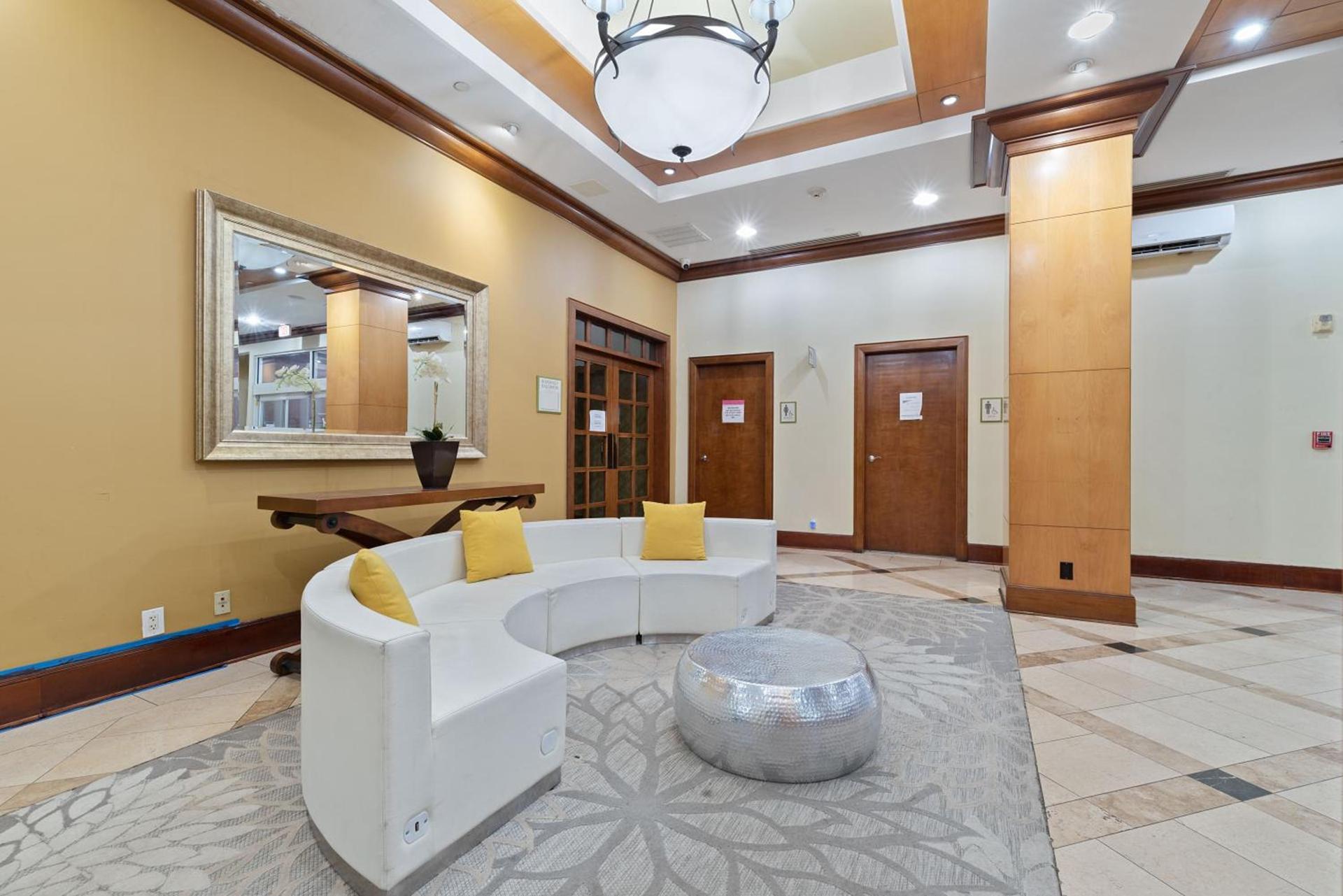 Hotel Executive Suites photo 22
