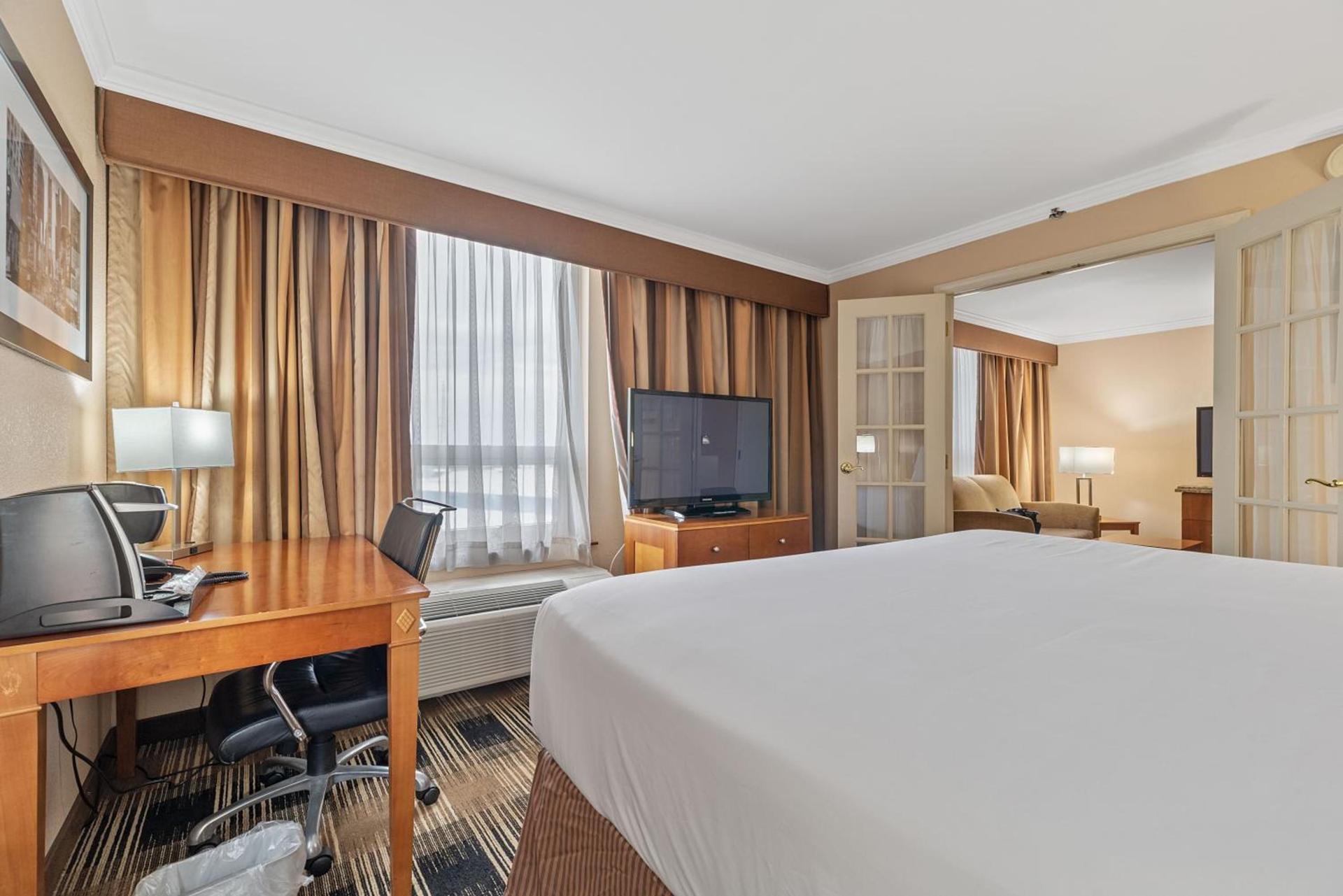 Hotel Executive Suites photo 26