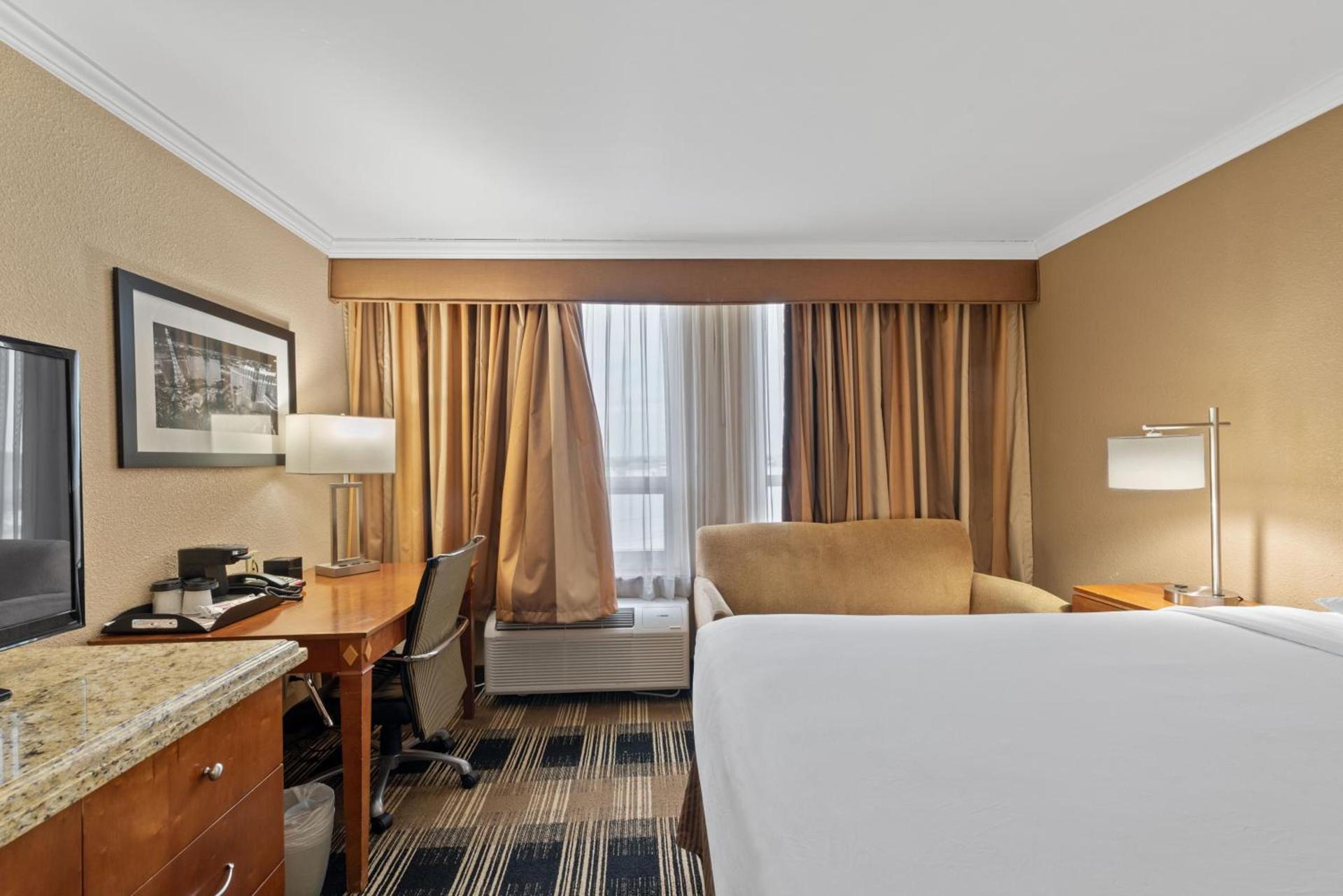 Hotel Executive Suites photo 33