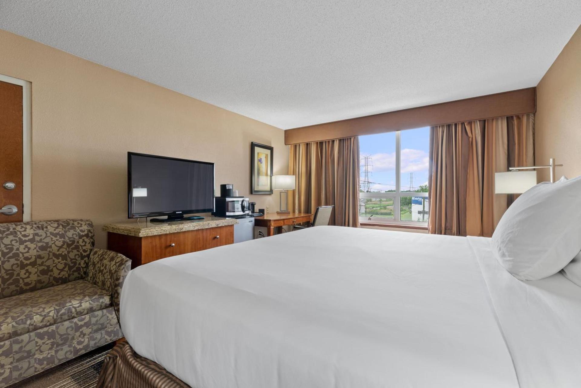 Hotel Executive Suites photo 42