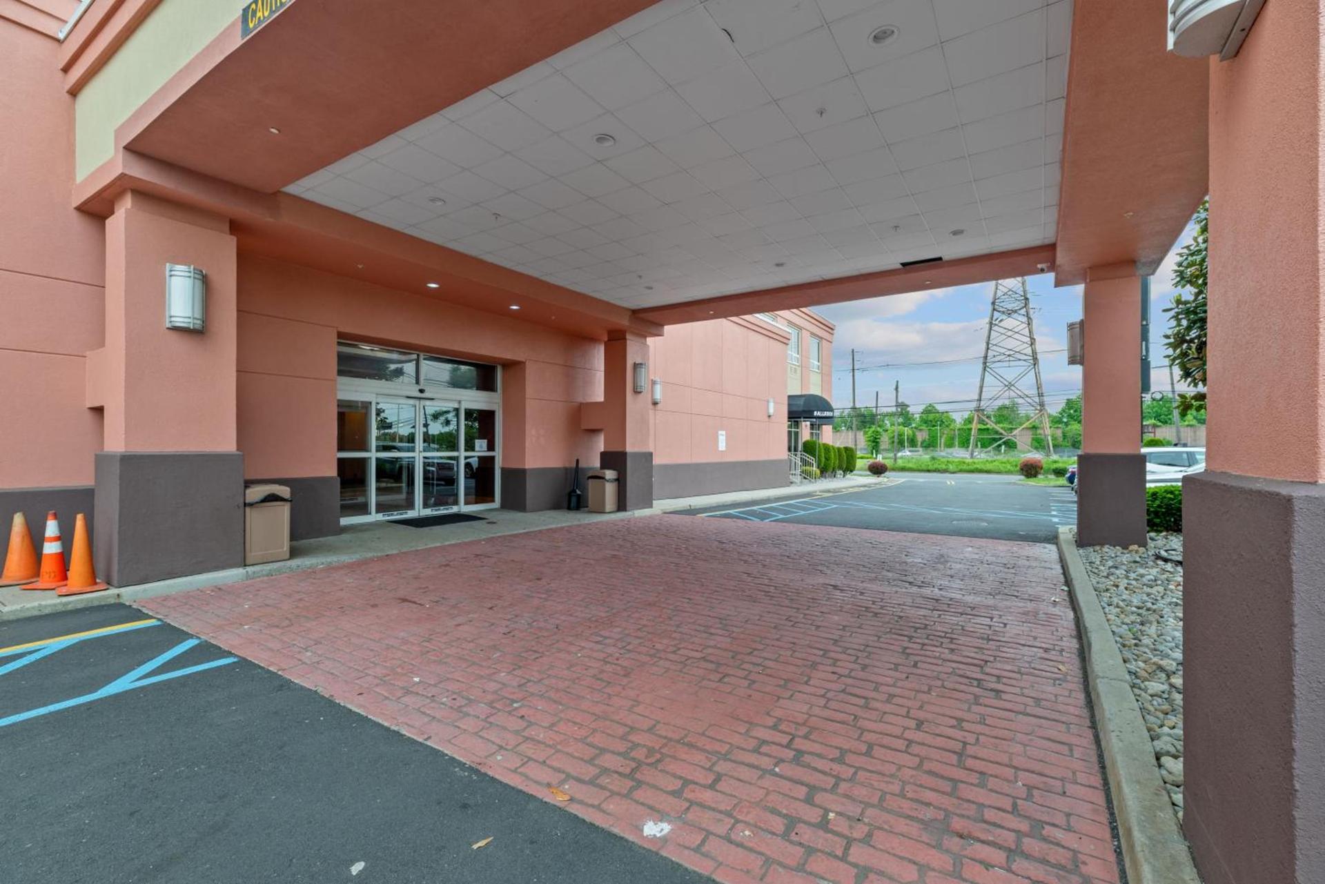 Hotel Executive Suites photo 51