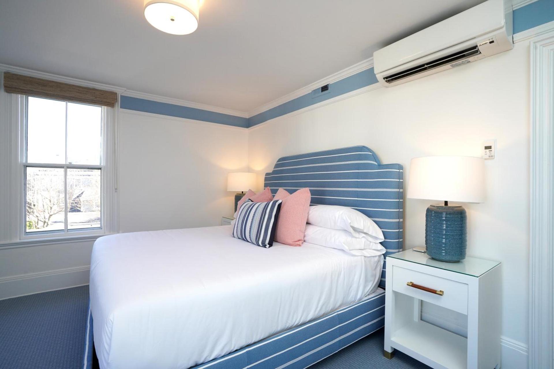 76 Main Ink Press Hotel photo 10