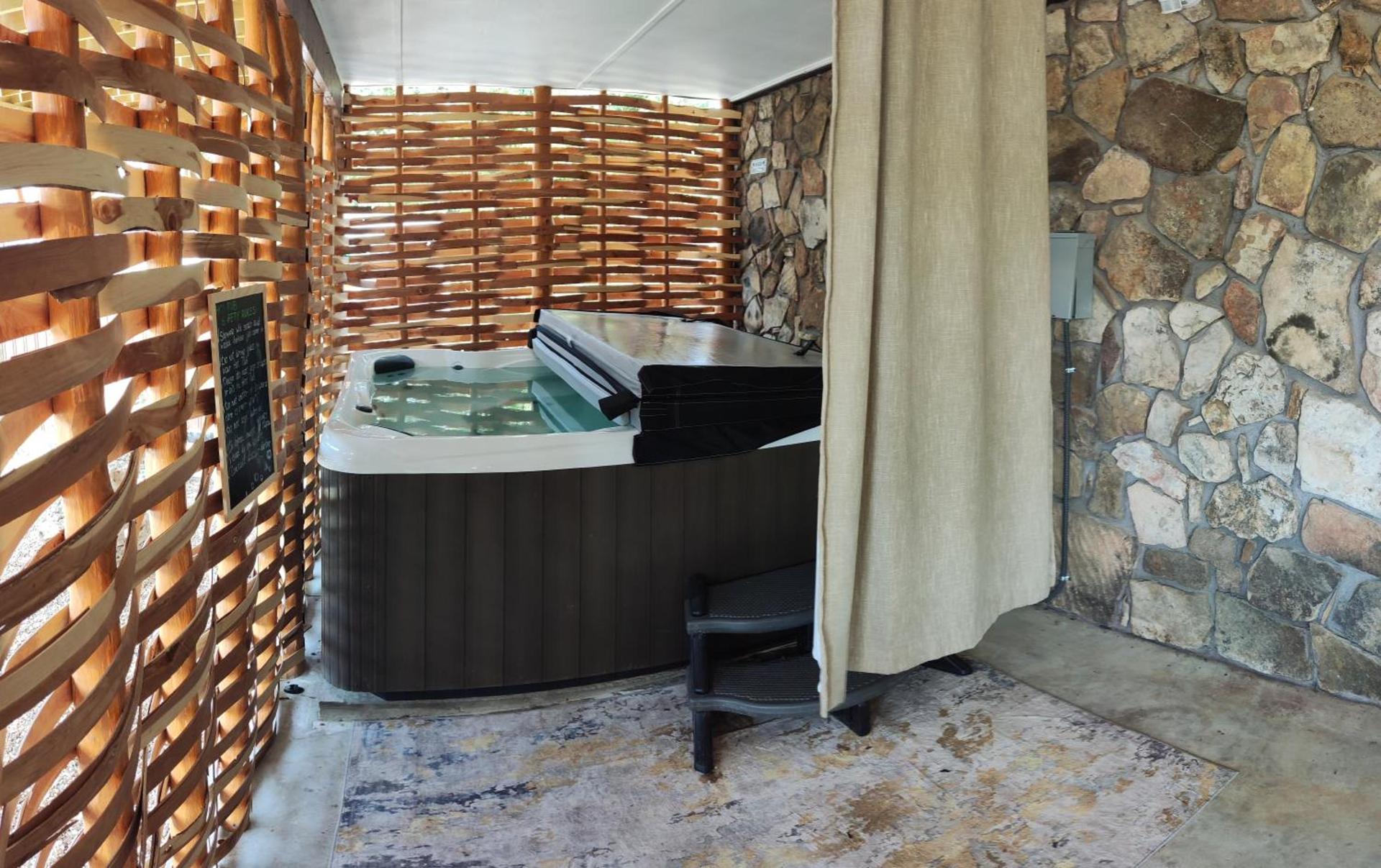 Cedar House photo 9